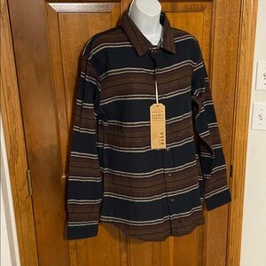 VSTR Premium men's flannel stripe full button Casual functional Size Medium